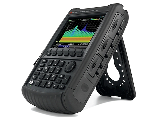 Keysight N9914B FieldFox Spectrum Analyzer